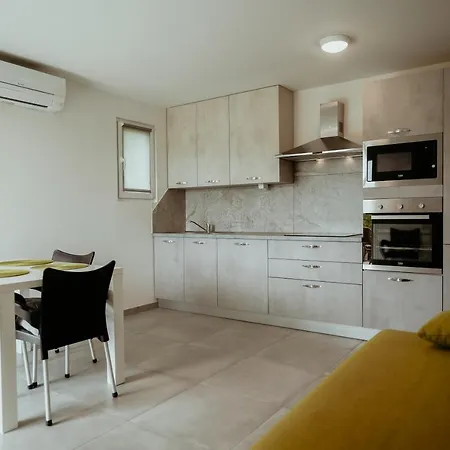 Apartma Nona Paulina Appartamento